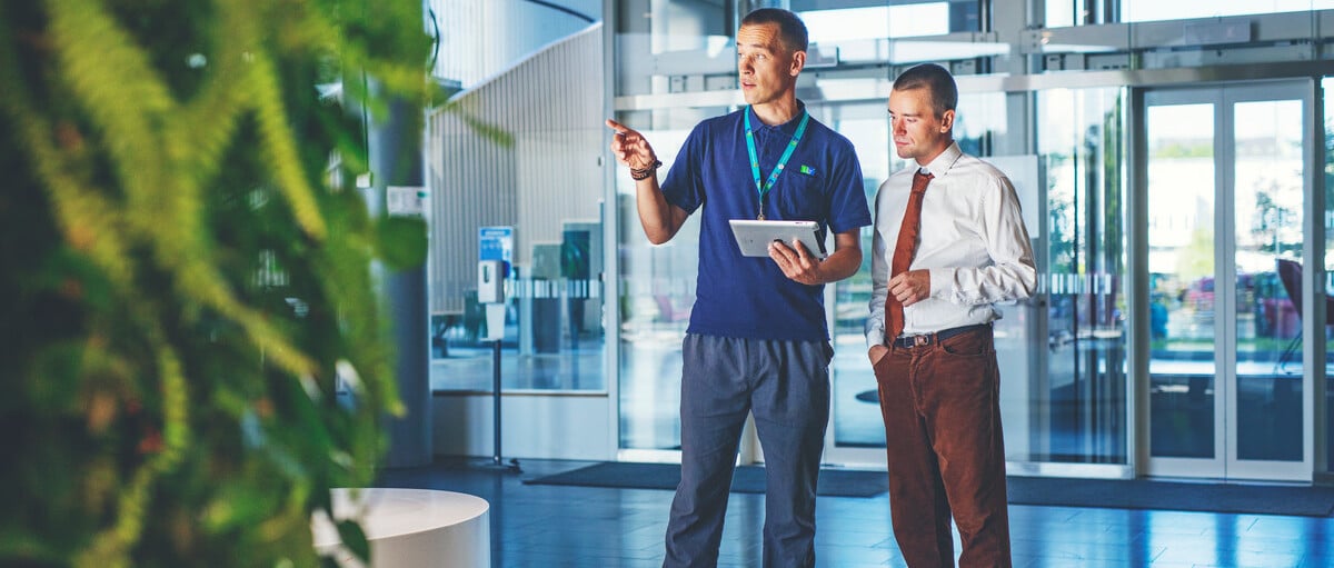 <span id="hs_cos_wrapper_name" class="hs_cos_wrapper hs_cos_wrapper_meta_field hs_cos_wrapper_type_text" style="" data-hs-cos-general-type="meta_field" data-hs-cos-type="text" >Hybridityö on tilaisuus optimoida kiinteistön kustannuksia datalla</span>