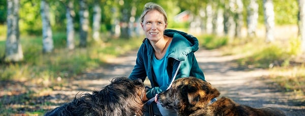 Talousjohtaja Elinan unelmaduunissa rutistetaan kimpassa hommat maaliin