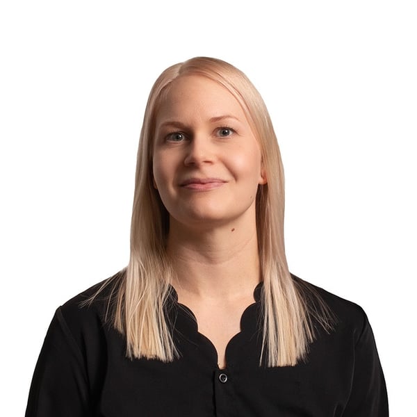 Jenna_Maensalo_2_lowres