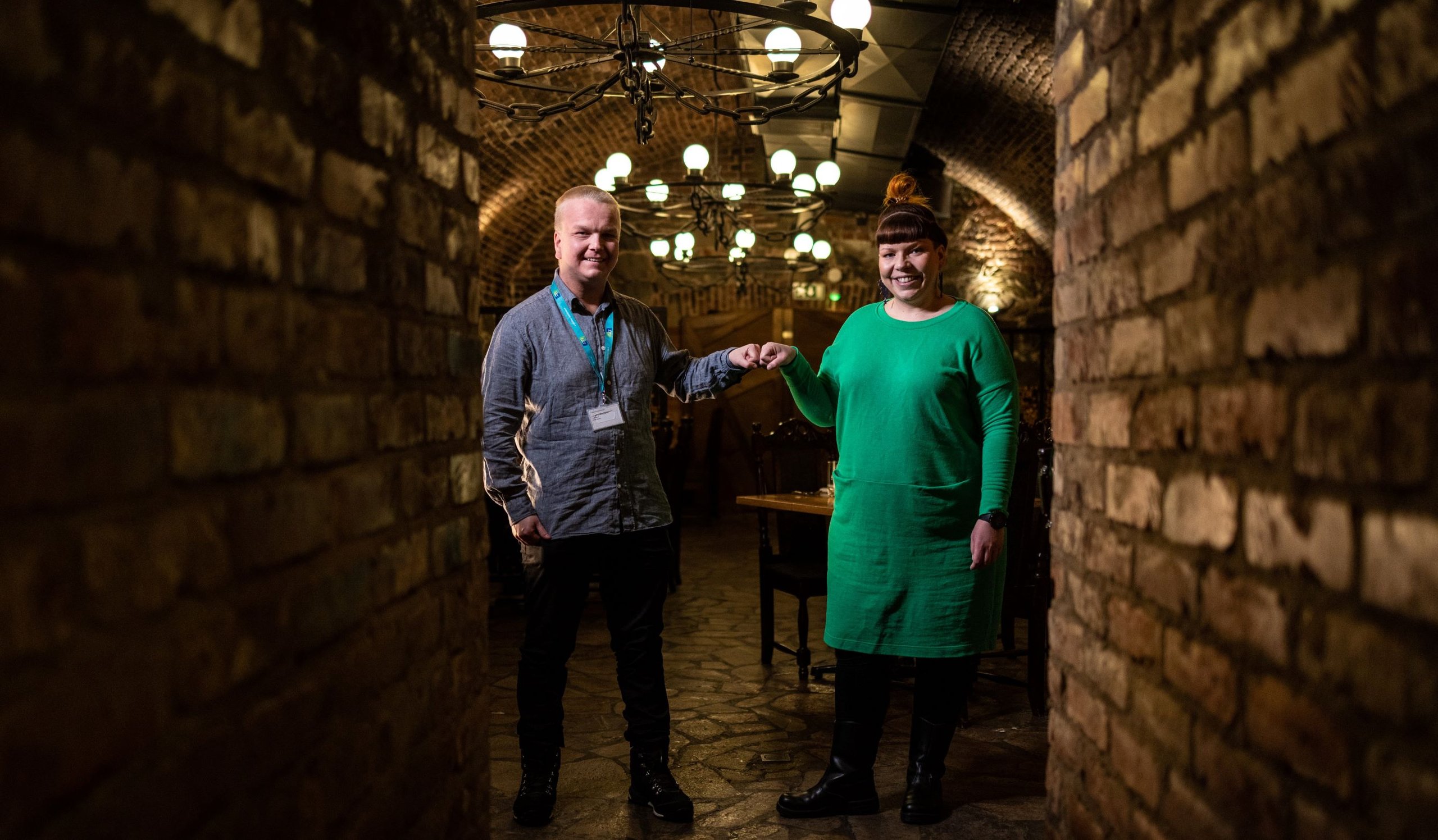 <span id="hs_cos_wrapper_name" class="hs_cos_wrapper hs_cos_wrapper_meta_field hs_cos_wrapper_type_text" style="" data-hs-cos-general-type="meta_field" data-hs-cos-type="text" >Ravintolamestarit näyttää mallia kierrätyksen tehostamisessa</span>