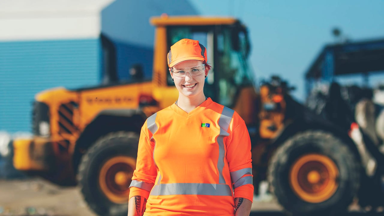 Laitostyöntekijä - 16x9-2000x1125 - Avoimet työpaikat - Lassila-Tikanoja