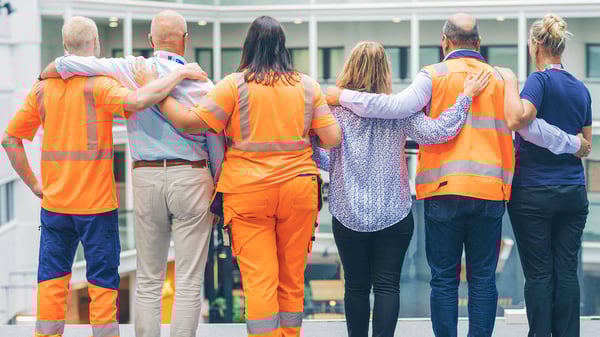 Kesätyö L&T:llä: Nippukaupalla tarroja ja kokemusta markkinoinnista