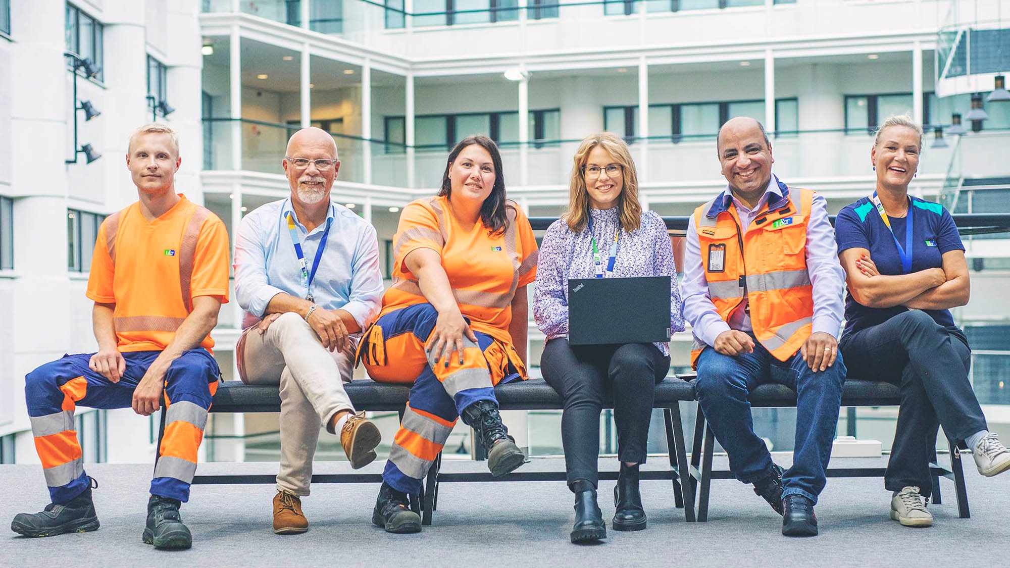 Ura - 16x9-2000x1125 - Työpaikat