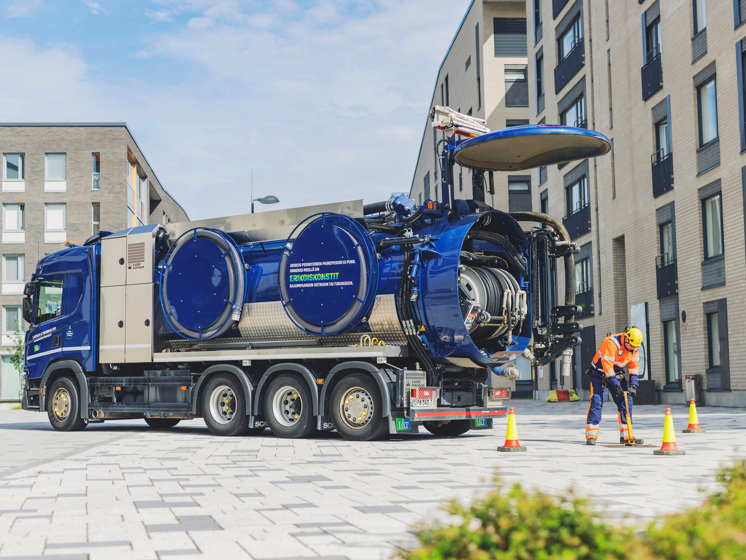 <span id="hs_cos_wrapper_name" class="hs_cos_wrapper hs_cos_wrapper_meta_field hs_cos_wrapper_type_text" style="" data-hs-cos-general-type="meta_field" data-hs-cos-type="text" >Viemäreiden kuvauksilla ja savutuskokeilla saavutetaan säästöjä</span>