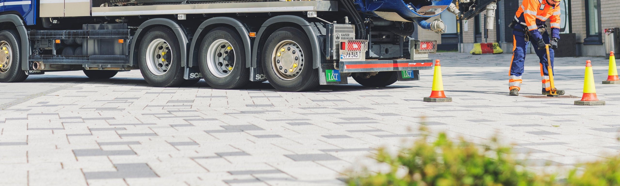 L&T pesee ja kuvaa Turun viemäreitä