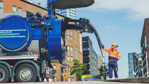 Lokakaivon tyhjennys