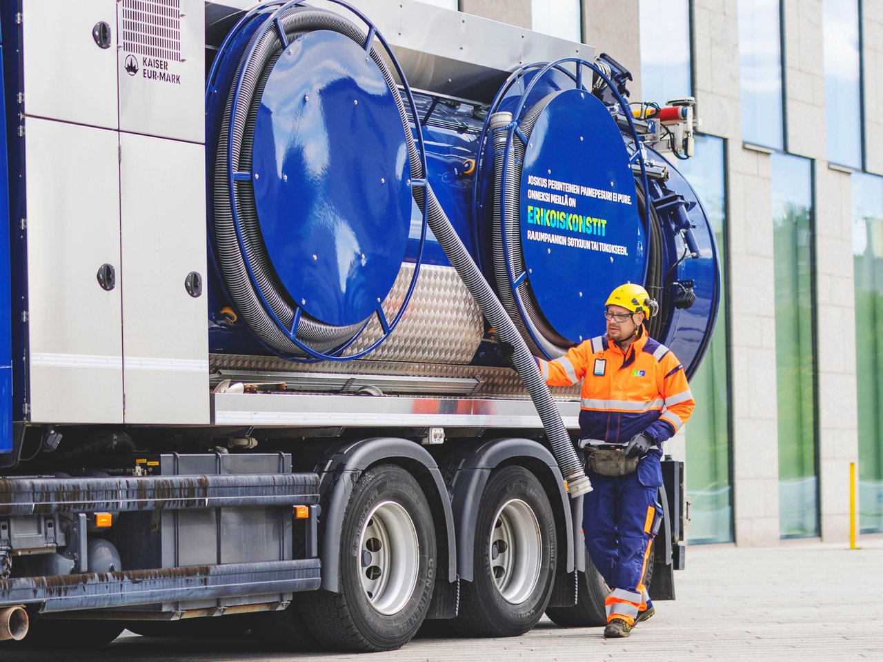 L&T:ltä saat kattavat viemärihuollon palvelut