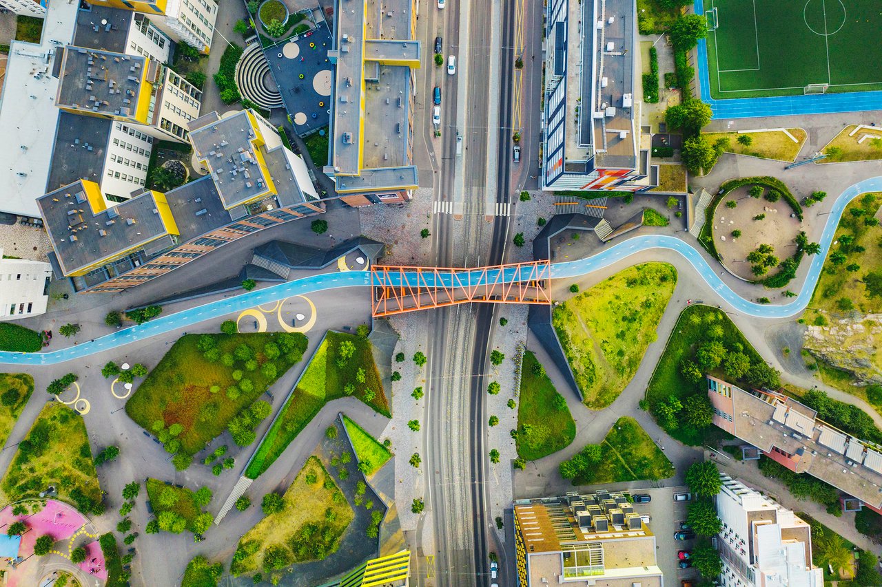 Kaupunkimaisema 3 - 2352x1568 - Vastuullisuus