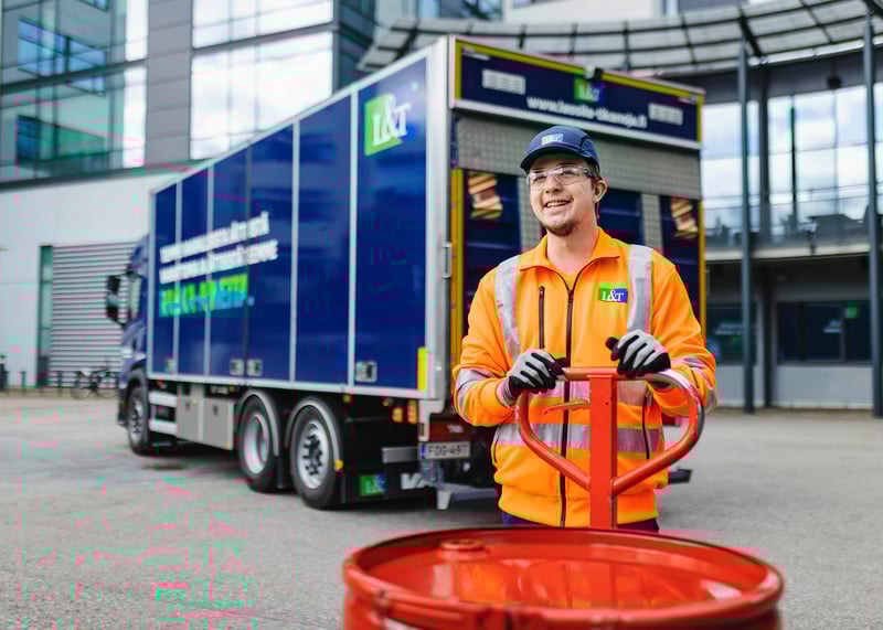 Vaarallisten jätteiden kuljettaja