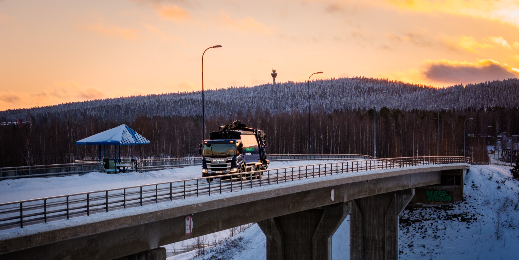 L&T_Kuopio_Auto_maisemassa-4