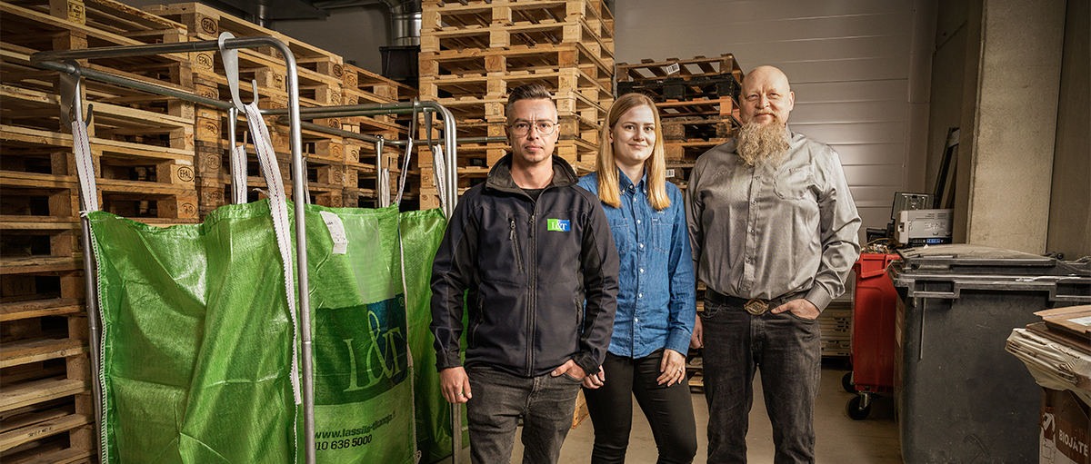 <span id="hs_cos_wrapper_name" class="hs_cos_wrapper hs_cos_wrapper_meta_field hs_cos_wrapper_type_text" style="" data-hs-cos-general-type="meta_field" data-hs-cos-type="text" >Genelecin jätehuolto tehostui ympäristö­managerin avulla</span>