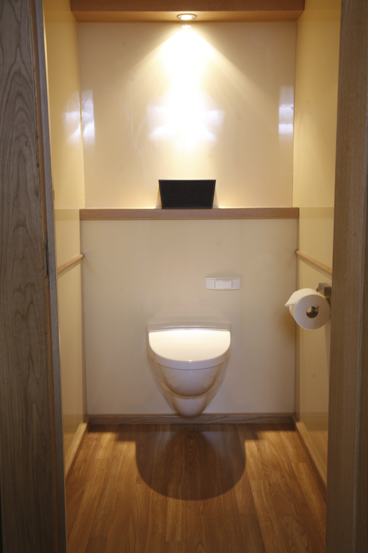 bajamaja-deluxe-wc-yksikko