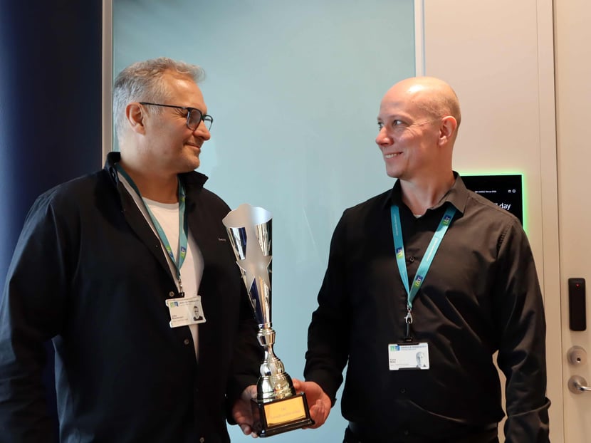 LTn-työnjohtajat-Juha-Reunavuori-ja-Tomi-Mäki-nappasivat-jaetun-palkinnon-turvallisuustyöstä