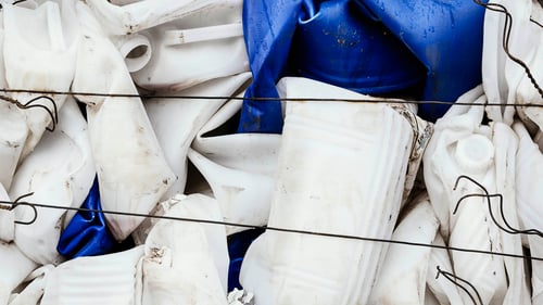 Lassila-Tiknaoja-kierrätysmuovi-2000x1125