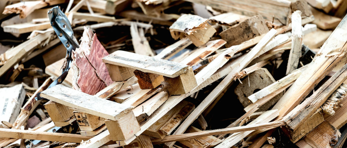 <span id="hs_cos_wrapper_name" class="hs_cos_wrapper hs_cos_wrapper_meta_field hs_cos_wrapper_type_text" style="" data-hs-cos-general-type="meta_field" data-hs-cos-type="text" >Älä polta päreitä – raksalla syntyvän puujätteen voi kierrättää!</span>