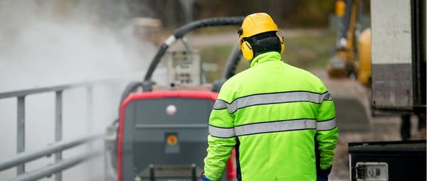 Kaikki alkaa asenteesta – 5 vinkkiä turvallisempaan työympäristöön