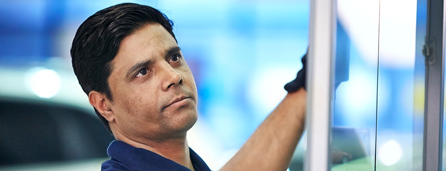 <span id="hs_cos_wrapper_name" class="hs_cos_wrapper hs_cos_wrapper_meta_field hs_cos_wrapper_type_text" style="" data-hs-cos-general-type="meta_field" data-hs-cos-type="text" >Maahanmuuttajien työllistäminen vaatii sisua ja suunnitelmallisuutta</span>