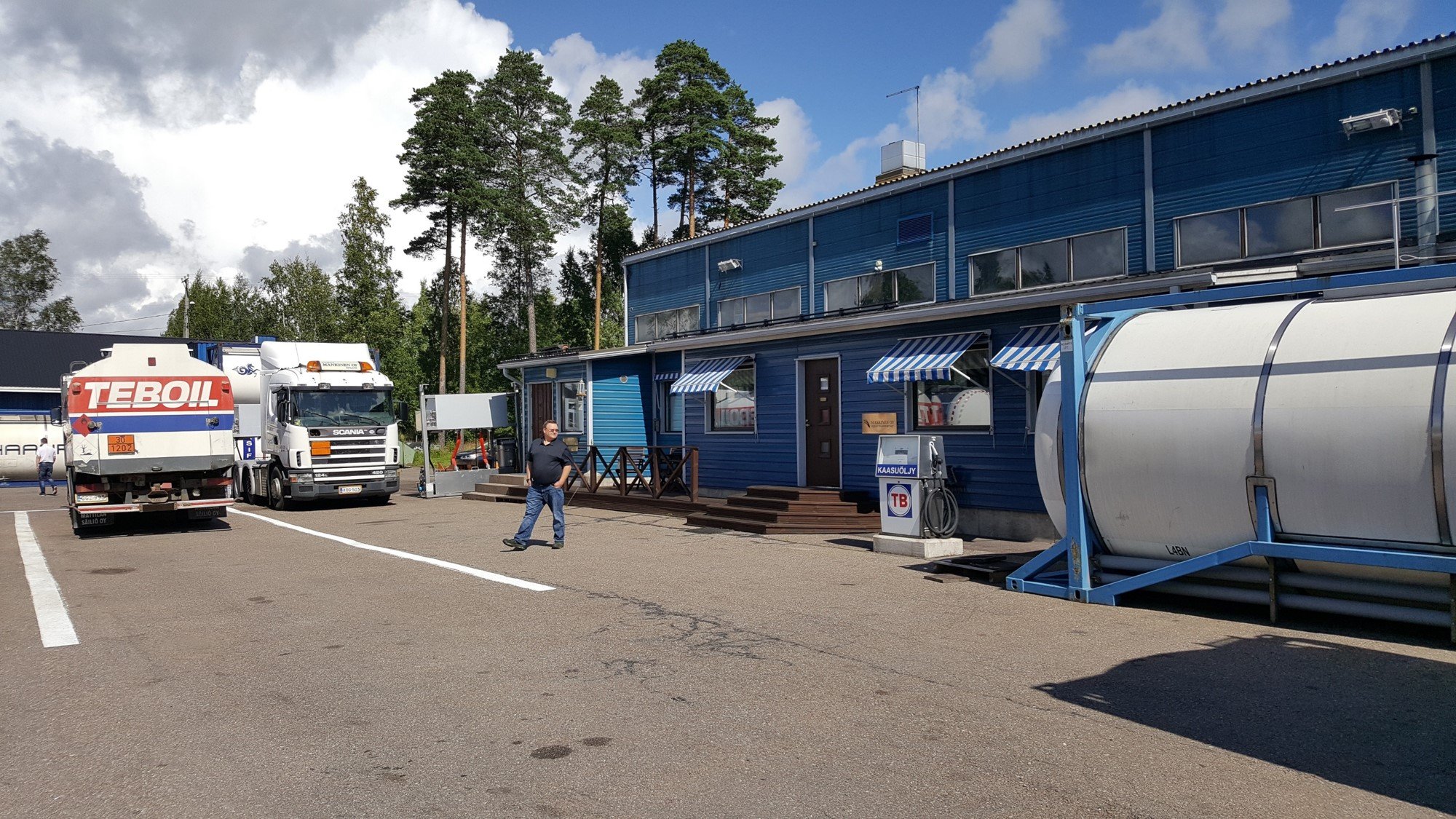 <span id="hs_cos_wrapper_name" class="hs_cos_wrapper hs_cos_wrapper_meta_field hs_cos_wrapper_type_text" style="" data-hs-cos-general-type="meta_field" data-hs-cos-type="text" >L&T laajensi säiliökonttien pesupalveluita</span>