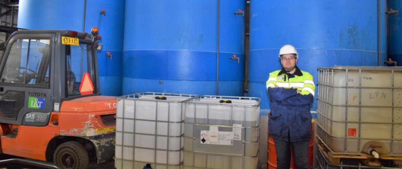 <span id="hs_cos_wrapper_name" class="hs_cos_wrapper hs_cos_wrapper_meta_field hs_cos_wrapper_type_text" style="" data-hs-cos-general-type="meta_field" data-hs-cos-type="text" >Turvallisuus korostuu vaarallisten jätteiden käsittelyssä</span>