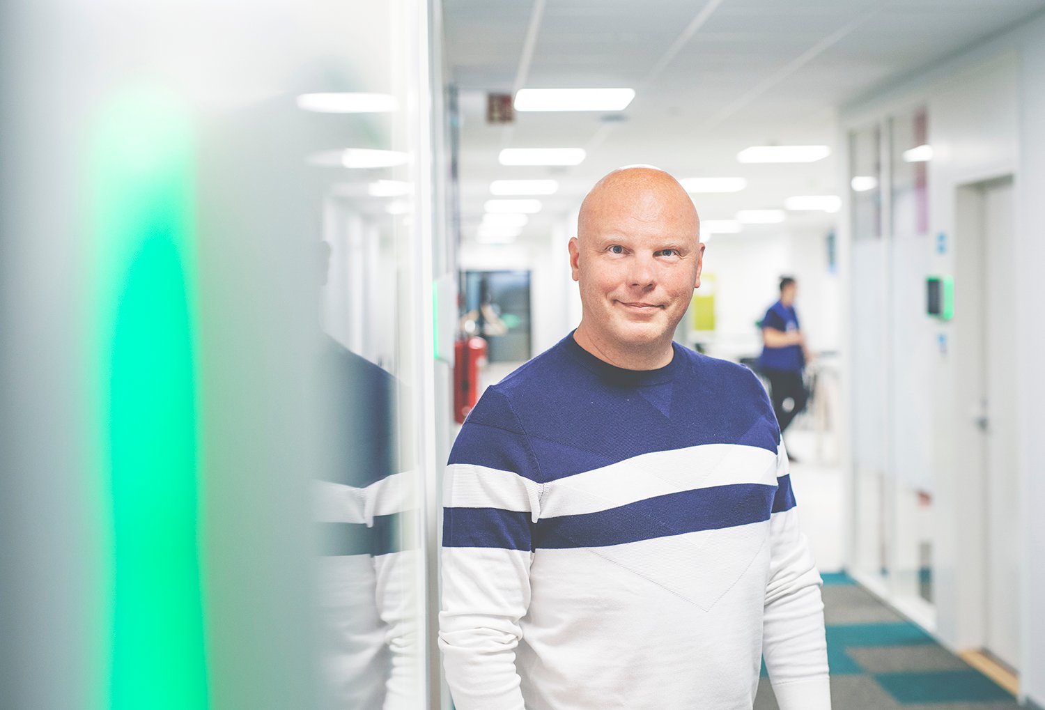 <span id="hs_cos_wrapper_name" class="hs_cos_wrapper hs_cos_wrapper_meta_field hs_cos_wrapper_type_text" style="" data-hs-cos-general-type="meta_field" data-hs-cos-type="text" >Siivouksen laatumestari varmistaa timanttisen asiakaskokemuksen</span>