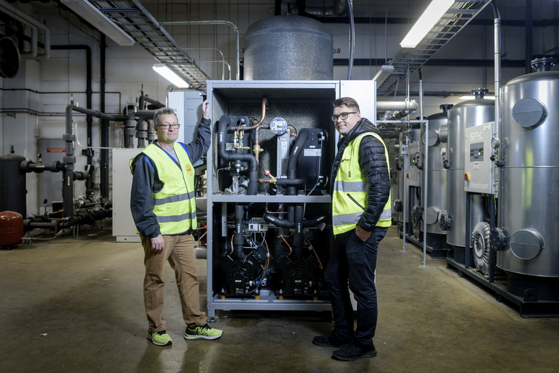 <span id="hs_cos_wrapper_name" class="hs_cos_wrapper hs_cos_wrapper_meta_field hs_cos_wrapper_type_text" style="" data-hs-cos-general-type="meta_field" data-hs-cos-type="text" >Paulig säästi 53% energiankulutuksessa hukkalämmön talteenoton avulla</span>