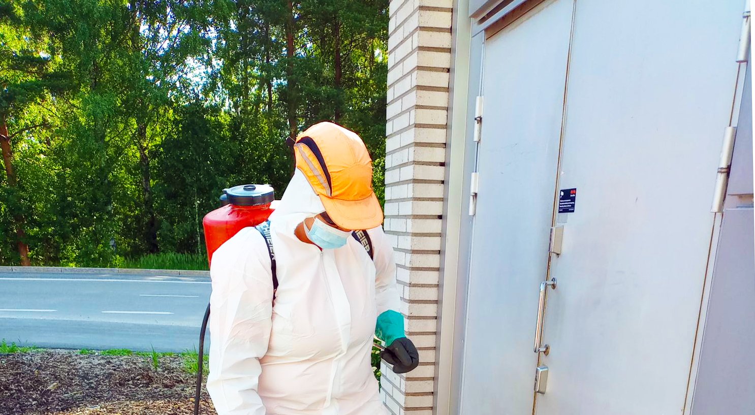 <span id="hs_cos_wrapper_name" class="hs_cos_wrapper hs_cos_wrapper_meta_field hs_cos_wrapper_type_text" style="" data-hs-cos-general-type="meta_field" data-hs-cos-type="text" >Luonnon monimuotoisuuden asialla – myös rikkaruohoja torjuessa</span>