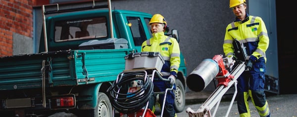 Miten säästää kuluja ja parantaa työturvallisuutta teollisuudessa?