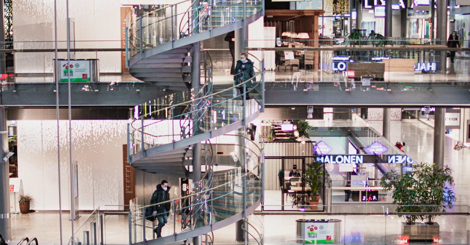 <span id="hs_cos_wrapper_name" class="hs_cos_wrapper hs_cos_wrapper_meta_field hs_cos_wrapper_type_text" style="" data-hs-cos-general-type="meta_field" data-hs-cos-type="text" >Kauppakeskuksessa lajittelu on enemmän kuin jäteastioita</span>