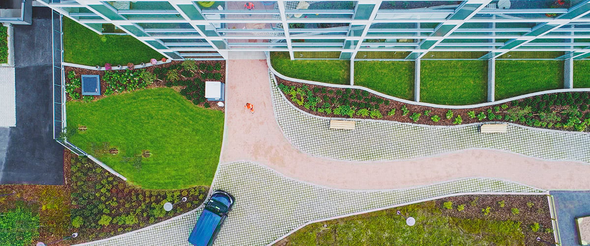 <span id="hs_cos_wrapper_name" class="hs_cos_wrapper hs_cos_wrapper_meta_field hs_cos_wrapper_type_text" style="" data-hs-cos-general-type="meta_field" data-hs-cos-type="text" >Kiinteistön huolto ei kaadu karanteeniin – mitä huoltotoimenpiteitä taloyhtiöissä kannattaa tehdä juuri nyt?</span>