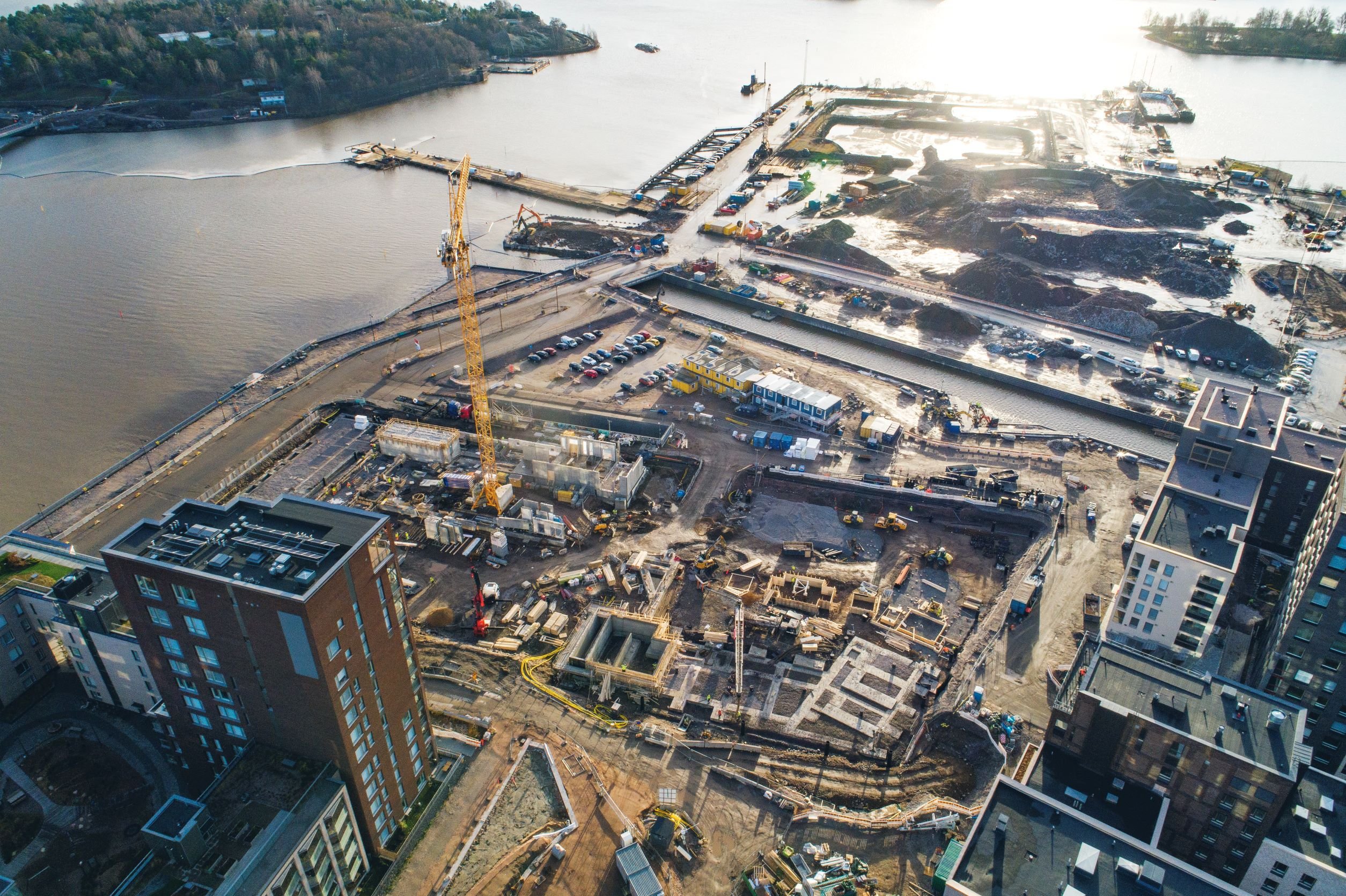 <span id="hs_cos_wrapper_name" class="hs_cos_wrapper hs_cos_wrapper_meta_field hs_cos_wrapper_type_text" style="" data-hs-cos-general-type="meta_field" data-hs-cos-type="text" >Rakennustyömaan jätehuolto vaatii hyvän suunnitelman ja oikeat astiat</span>