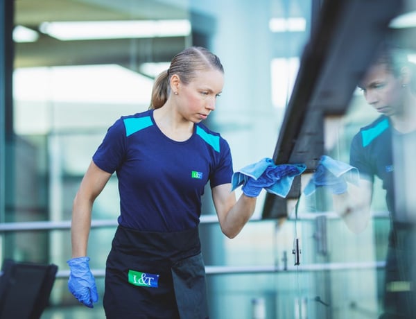 Tehostettu ylläpitosiivous suojaa infektioilta